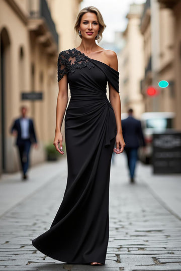 Black Long Mermaid Asymmetrical Mother of the Bride Dress with Appliques